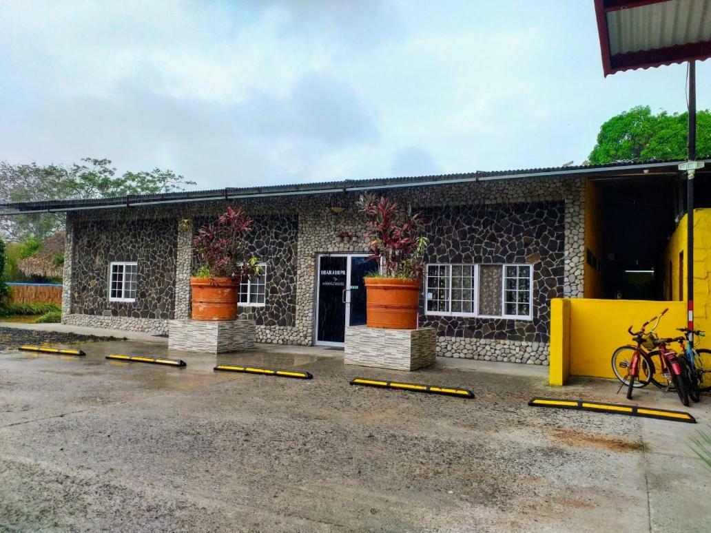 Windmill Hostal El Valle de Anton Exterior photo